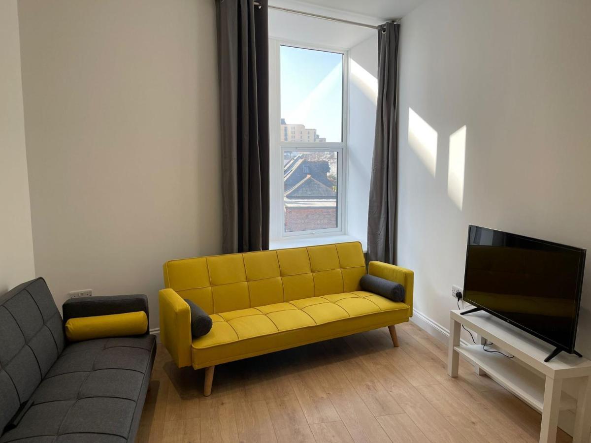 Brand New Montrouge Apartments - Perfect Location!! Portsmouth Esterno foto